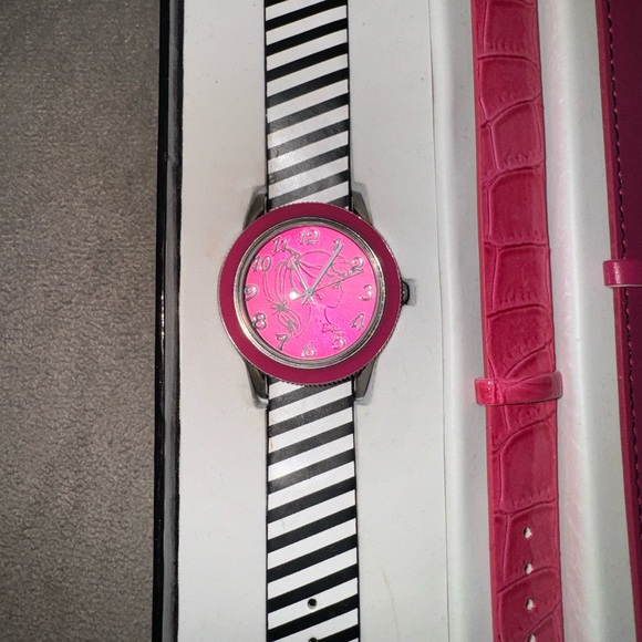 Barbie Collection Vintage Watch Set,. worn once.. Needs battery main image 6